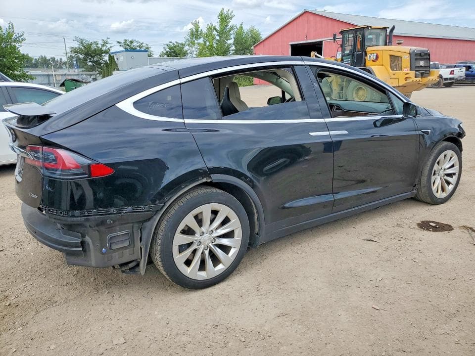 2017 TESLA MODEL X 3
