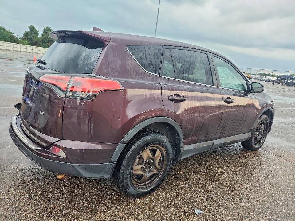 2018 TOYOTA RAV4 LE 3