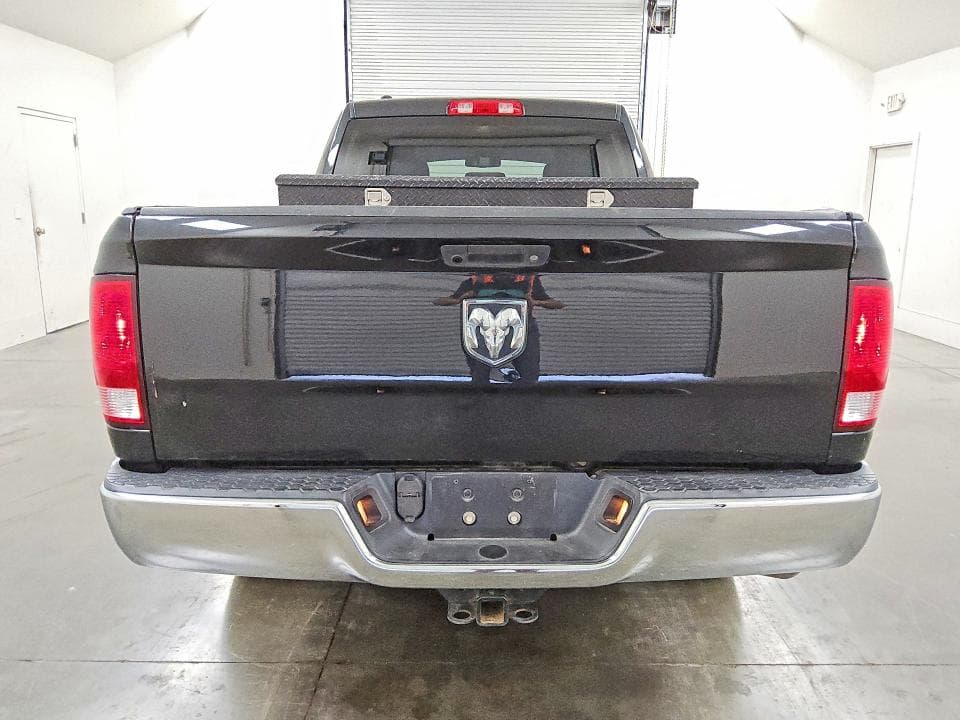 2018 RAM 1500 ST 6