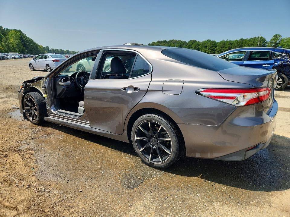 2018 TOYOTA CAMRY L 2