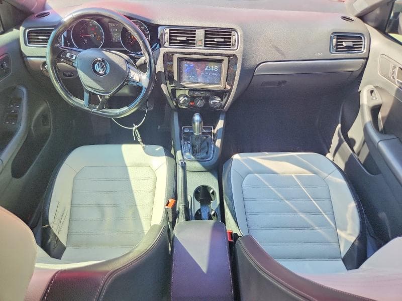 2017 VOLKSWAGEN JETTA SPORT 8