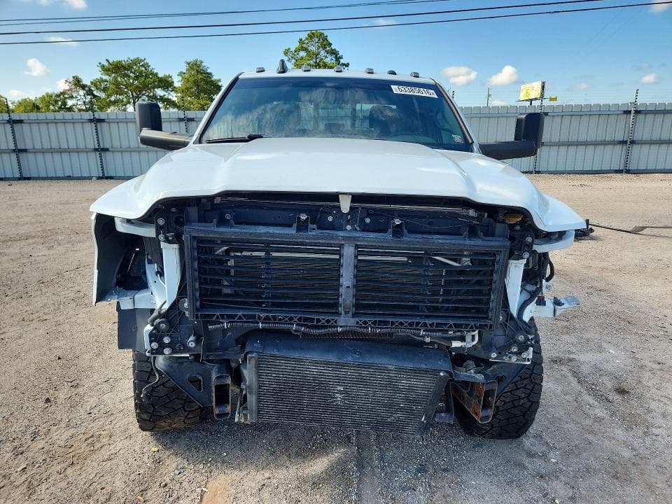 2022 RAM 2500 TRADESMAN 5