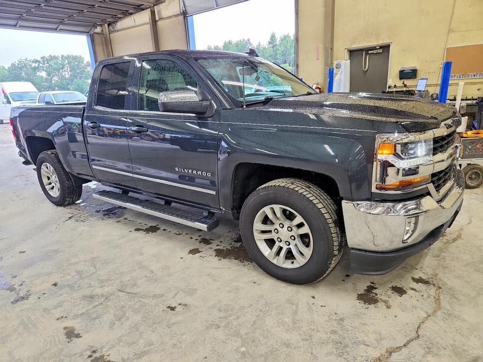 2018 CHEVROLET SILVERADO K1500 LT 4