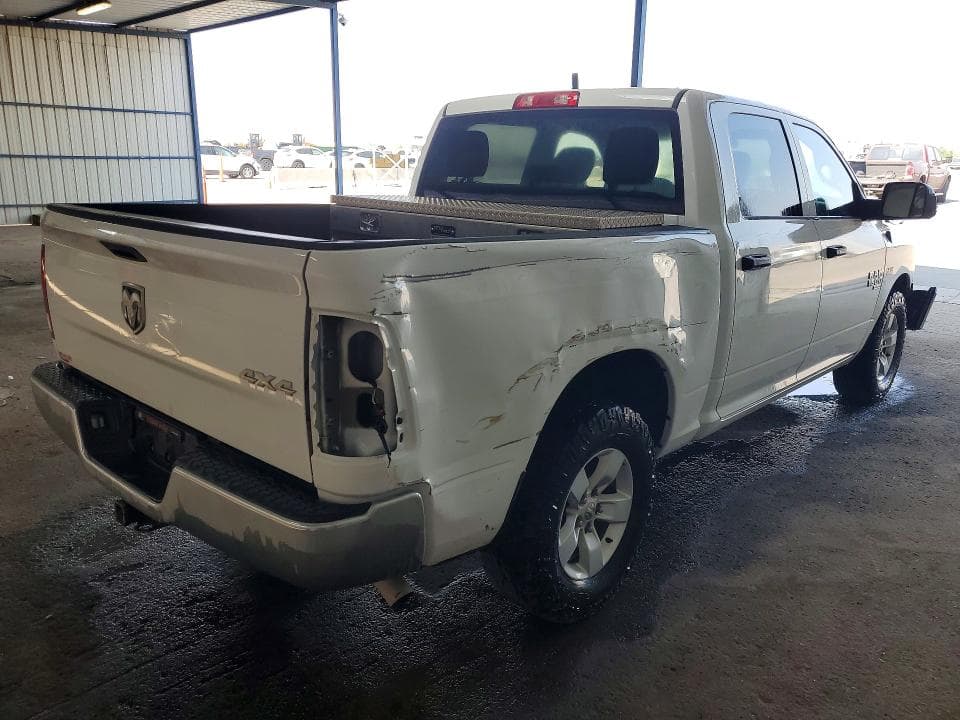 2022 RAM 1500 CLASSIC TRADESMAN 3