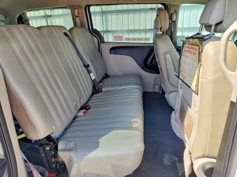 2019 DODGE GRAND CARAVAN SE 11