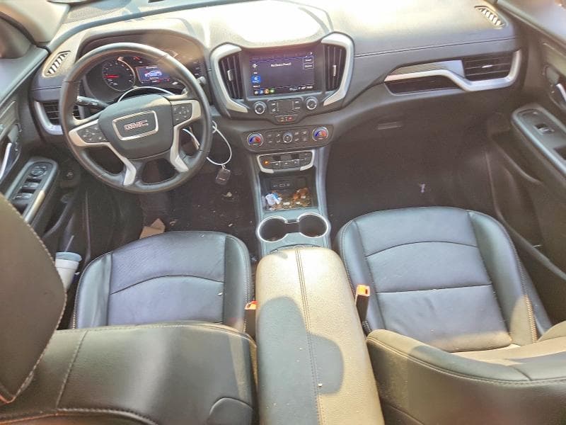 2024 GMC TERRAIN SLT 8