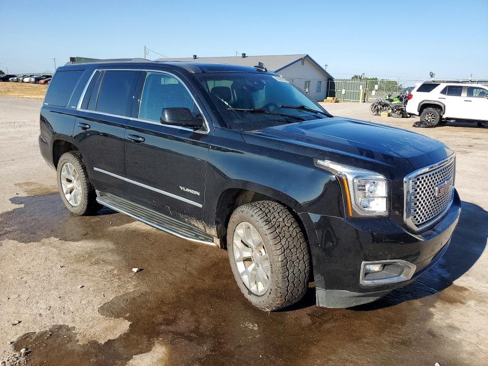 2017 GMC YUKON SLT 4