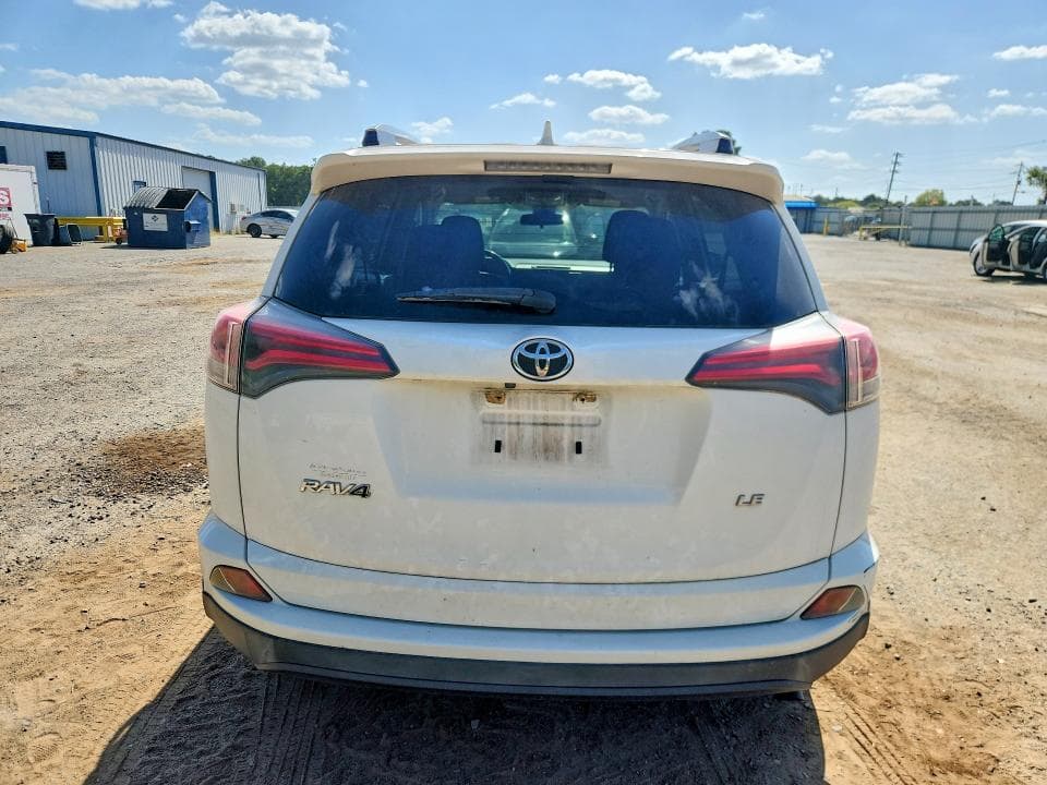 2017 TOYOTA RAV4 LE 6