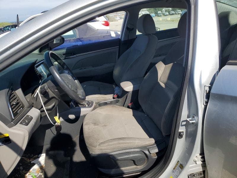 2017 HYUNDAI ELANTRA SE 7