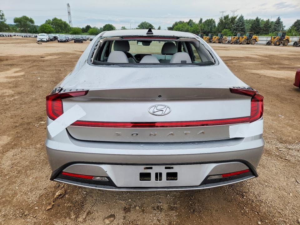 2020 HYUNDAI SONATA SE 6