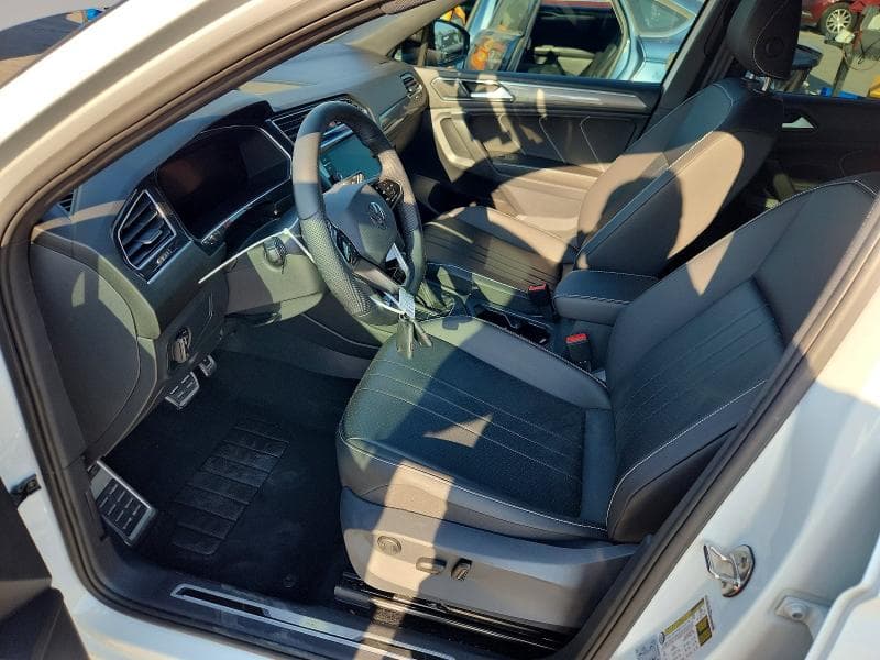 2022 VOLKSWAGEN TIGUAN SE R-LINE BLACK 7