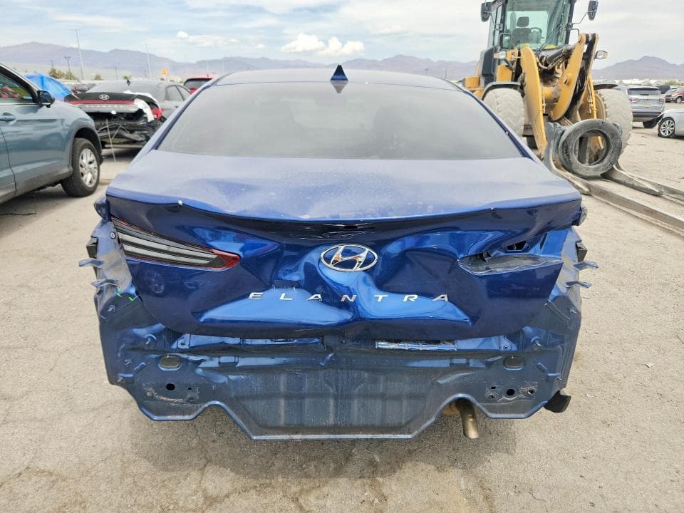 2020 HYUNDAI ELANTRA SEL 6