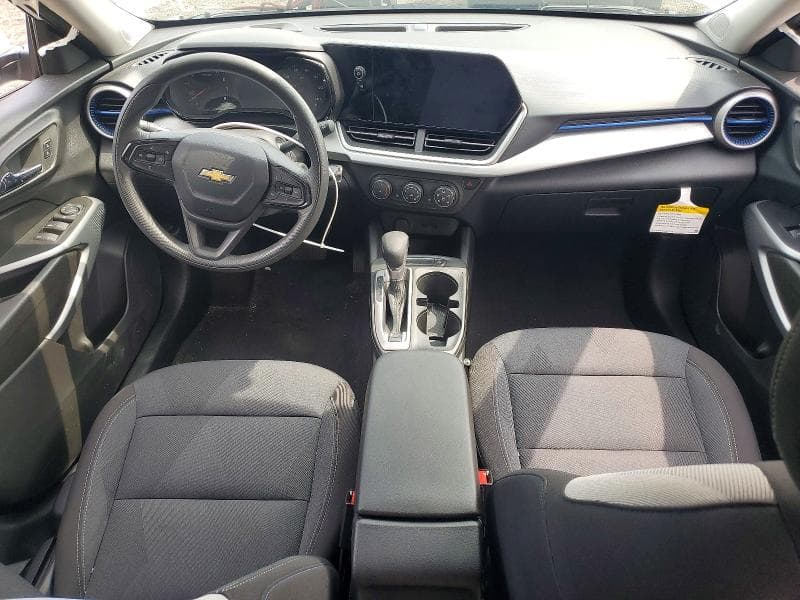 2026 CHEVROLET TRAX LS 8