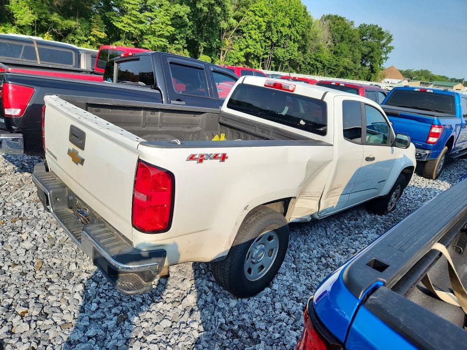 2017 CHEVROLET COLORADO 3