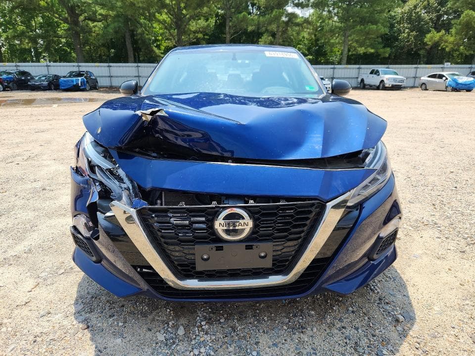 2019 NISSAN ALTIMA SR 5