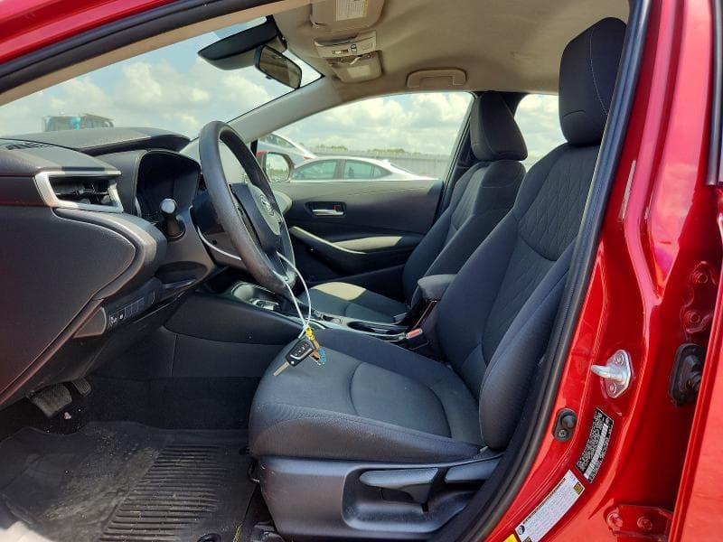 2020 TOYOTA COROLLA LE 7