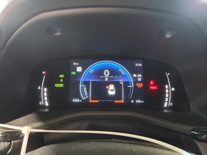 2026 TOYOTA CAMRY SE 9