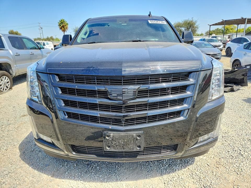 2017 CADILLAC ESCALADE LUXURY 5