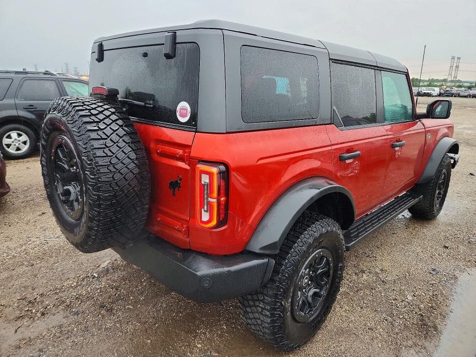 2023 FORD BRONCO BASE 3
