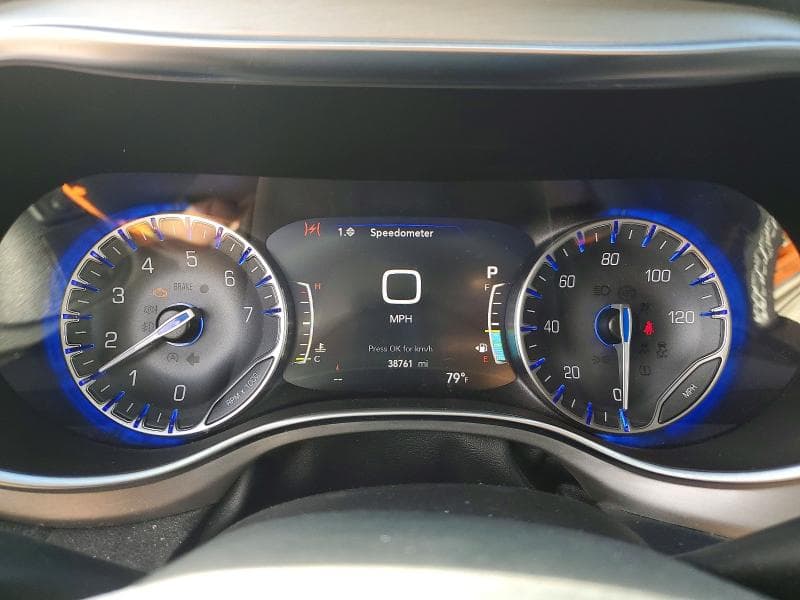2023 CHRYSLER PACIFICA LIMITED 9