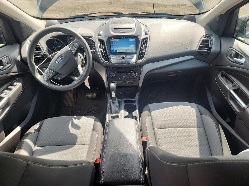 2017 FORD ESCAPE SE 8