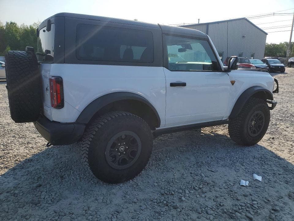 2023 FORD BRONCO BASE 3