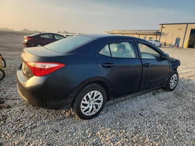 2017 TOYOTA COROLLA LE 3