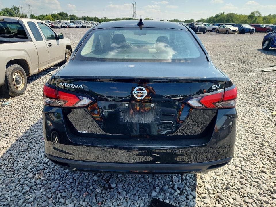 2022 NISSAN VERSA SV 6