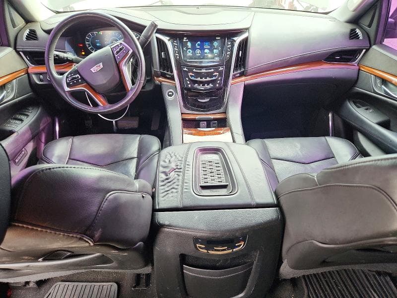 2017 CADILLAC ESCALADE 8