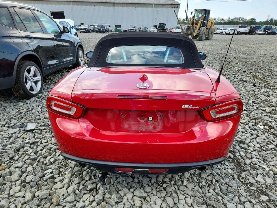 2019 FIAT 124 SPIDER CLASSICA 6