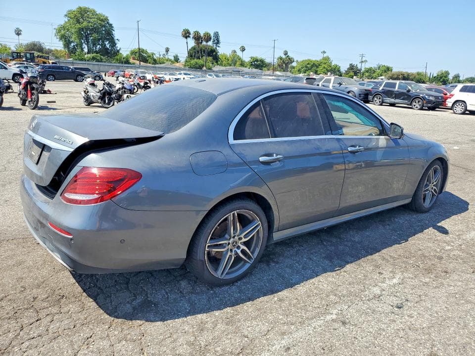 2017 MERCEDES-BENZ E 300 3