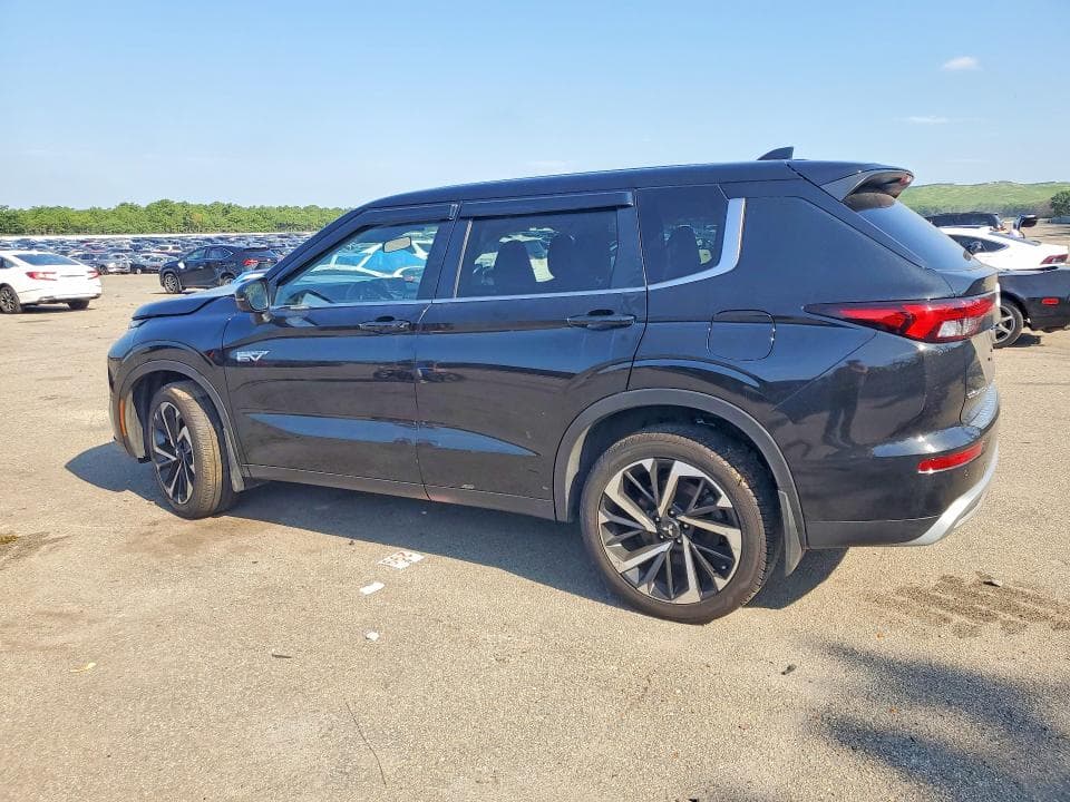 2023 MITSUBISHI OUTLANDER SE 2