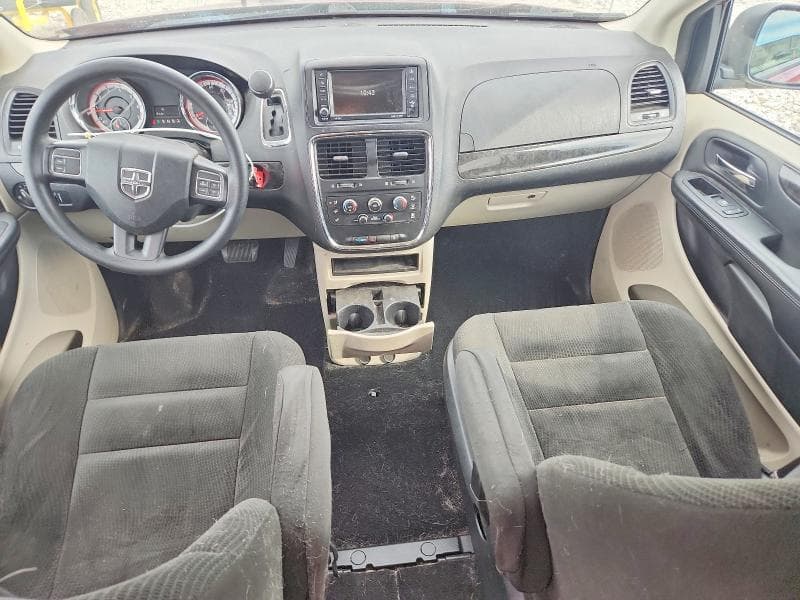2017 DODGE GRAND CARAVAN SE 8
