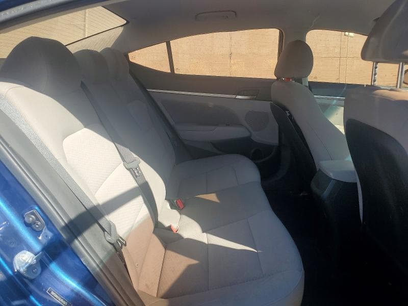 2020 HYUNDAI ELANTRA SEL 10