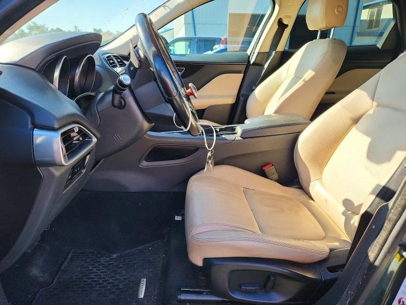 2017 JAGUAR F-PACE PREMIUM 7