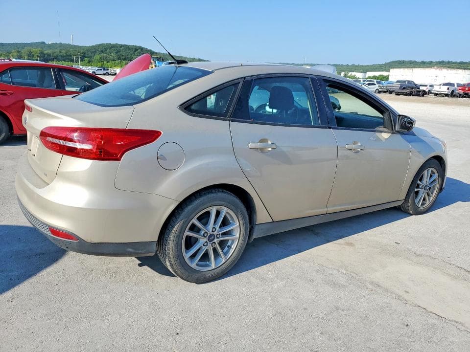 2017 FORD FOCUS SE 3
