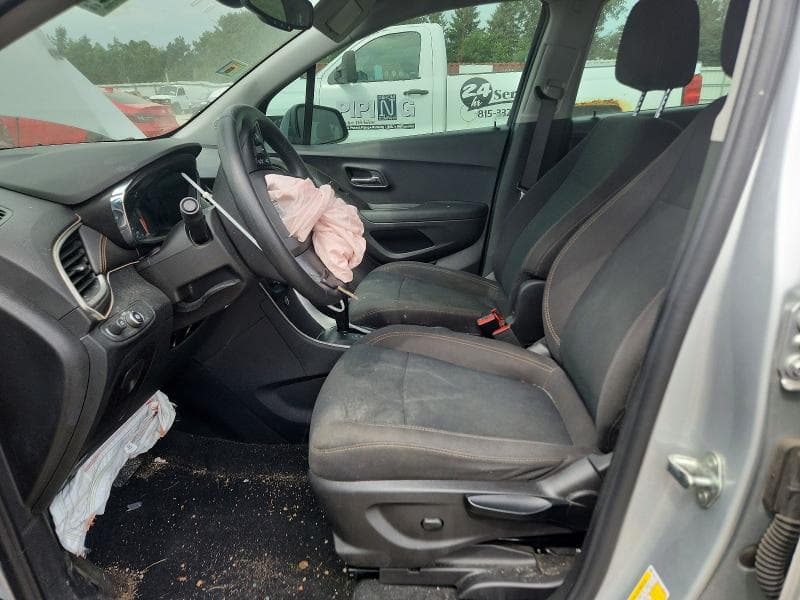 2020 CHEVROLET TRAX LS 7
