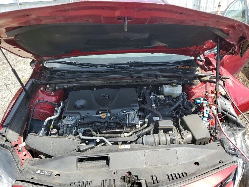 2020 TOYOTA CAMRY LE 11