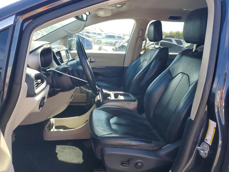 2020 CHRYSLER PACIFICA TOURING L 7
