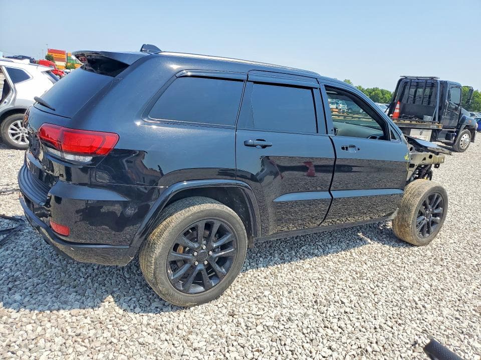 2021 JEEP GRAND CHEROKEE LAREDO 3