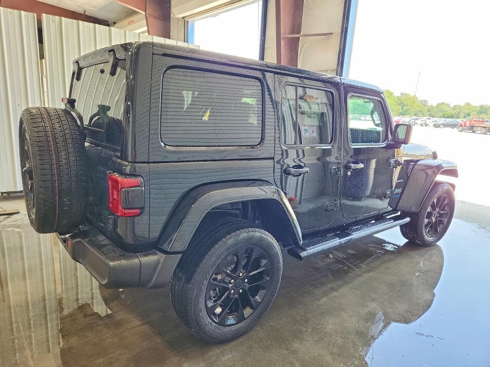 2022 JEEP WRANGLER UNLIMITED SAHARA 4XE 3