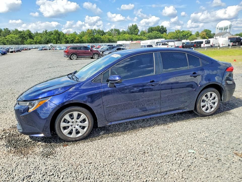 2023 TOYOTA COROLLA LE - 1