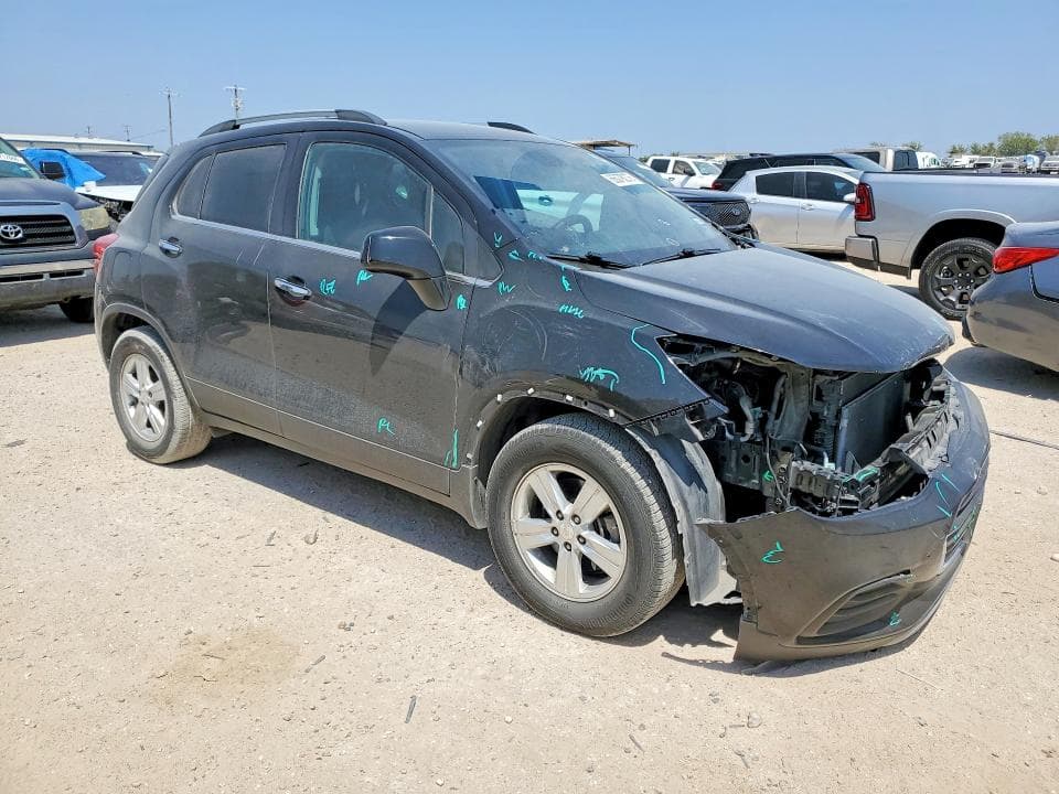 2018 CHEVROLET TRAX 1LT 4