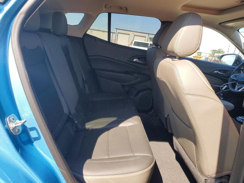 2025 CHEVROLET TRAX ACTIV 11