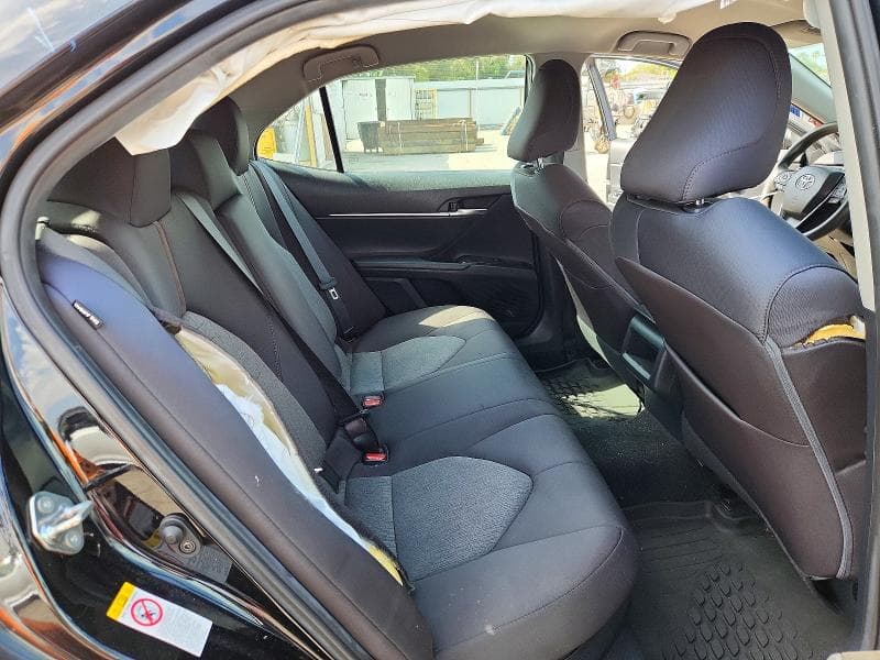 2019 TOYOTA CAMRY LE 10