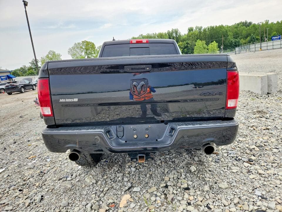 2018 RAM 1500 SLT 6