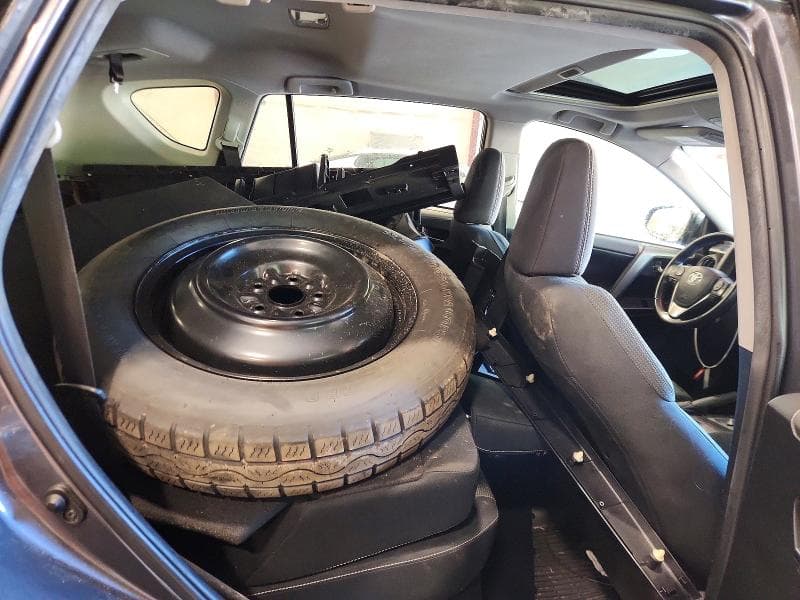 2017 TOYOTA RAV4 HYBRID XLE 11