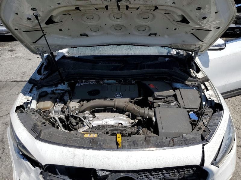 2021 MERCEDES-BENZ GLA 250 11