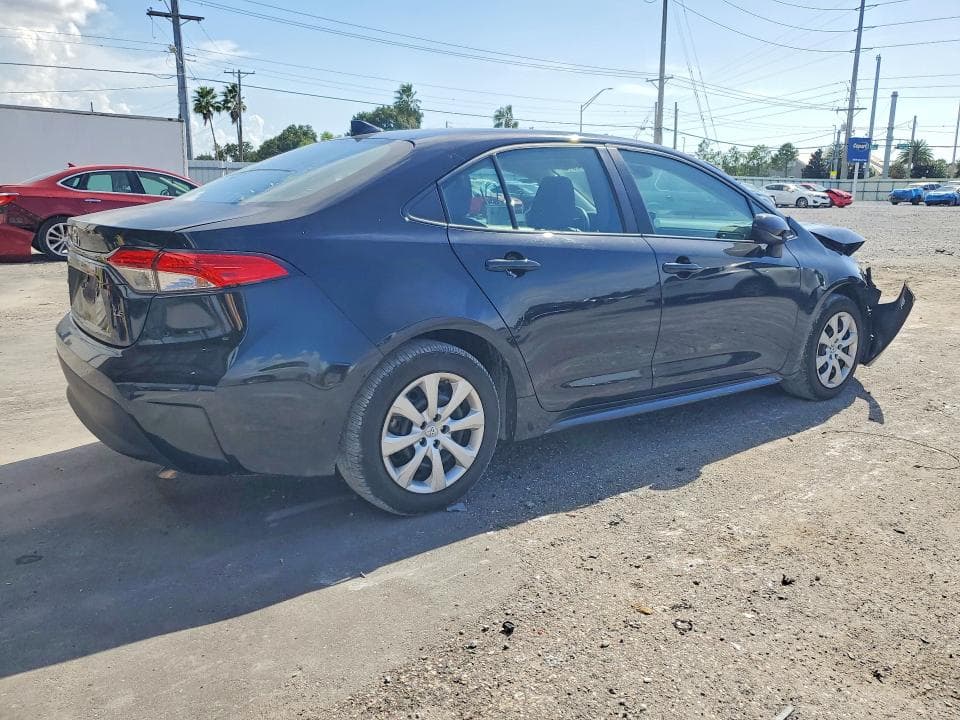 2024 TOYOTA COROLLA LE 3