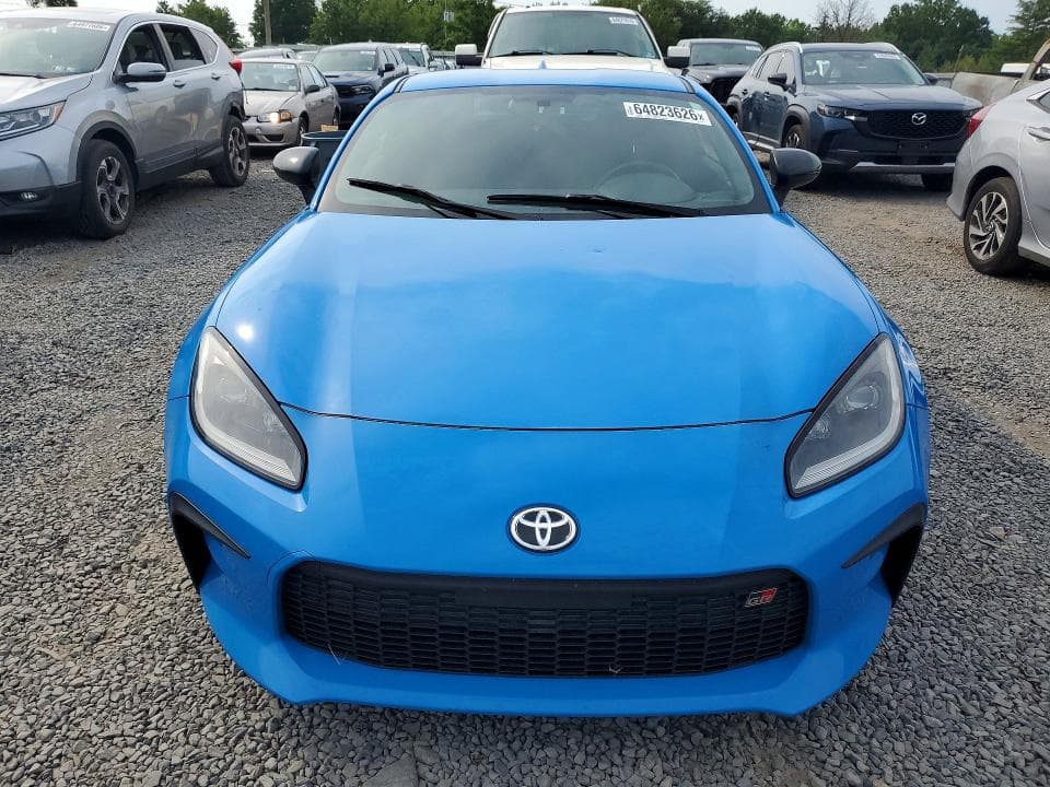 2022 TOYOTA GR86 BASE 5